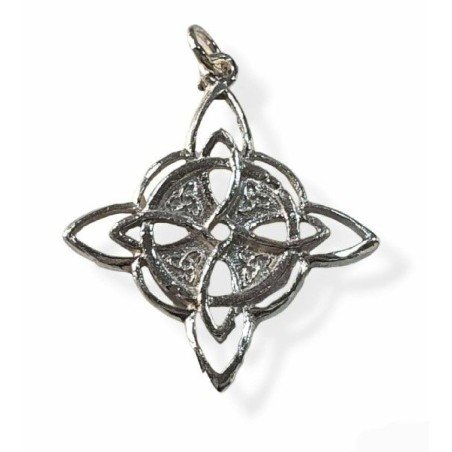 Colgante de plata nudo 3C